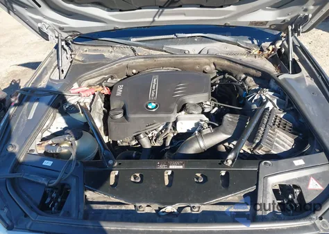 2012 BMW 528I xDrive z USA, uszkodzony, nr VIN WBAXH5C54CDW10795